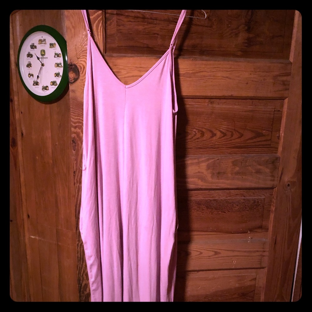 FLOOR LENGTH maxi.